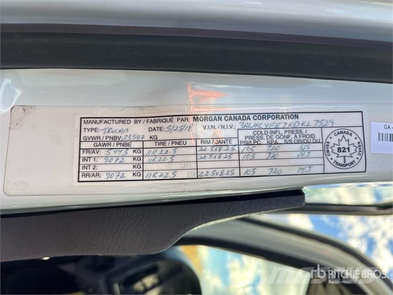 Freightliner M2 106 Camion a temperatura controllata