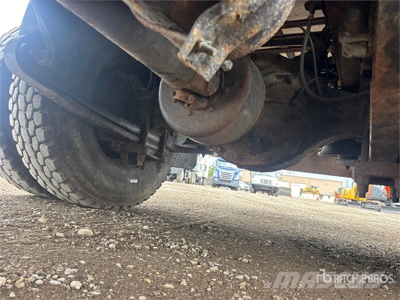 Freightliner M2 106 Рефрижератори