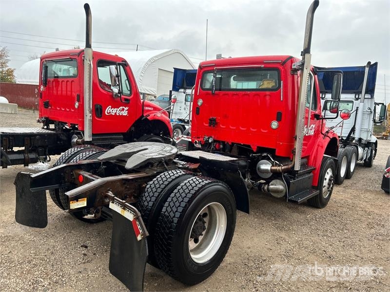 Freightliner M2 106 Nyergesvontatók