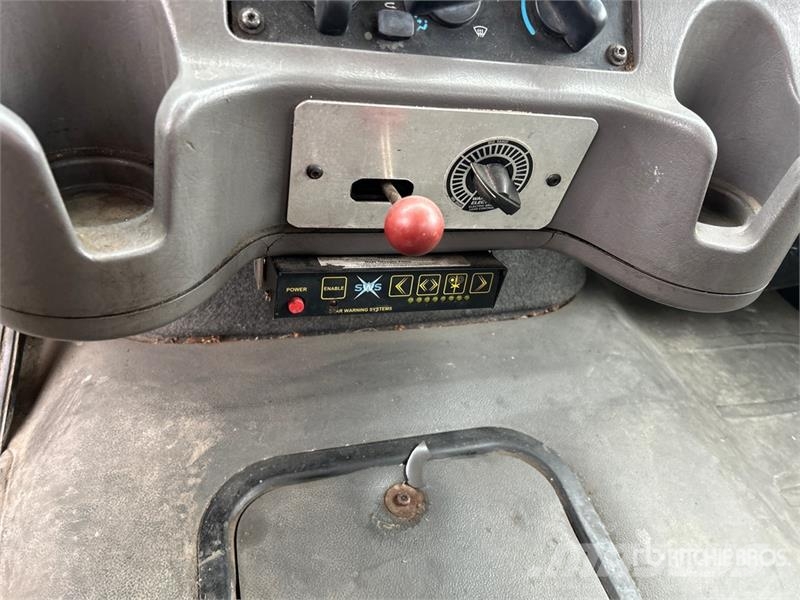 Freightliner M2 106 Auto korpe