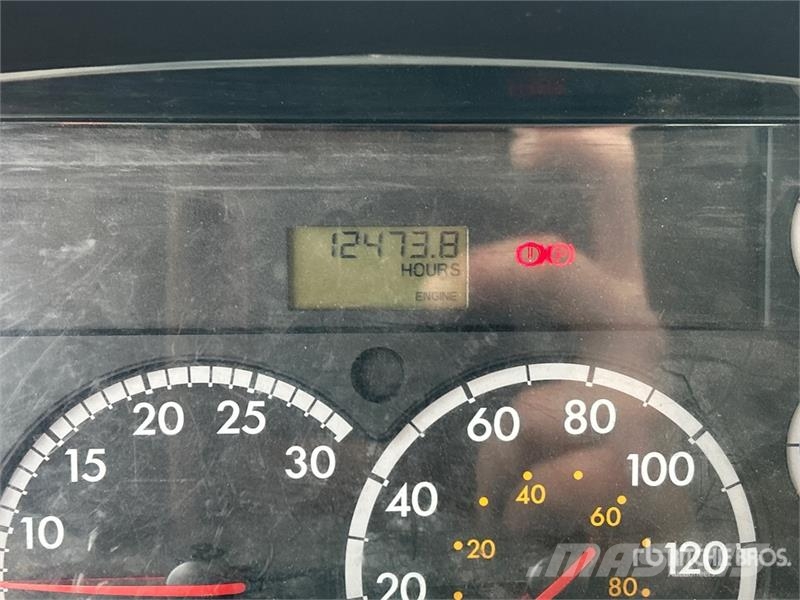 Freightliner M2 106 Auto korpe
