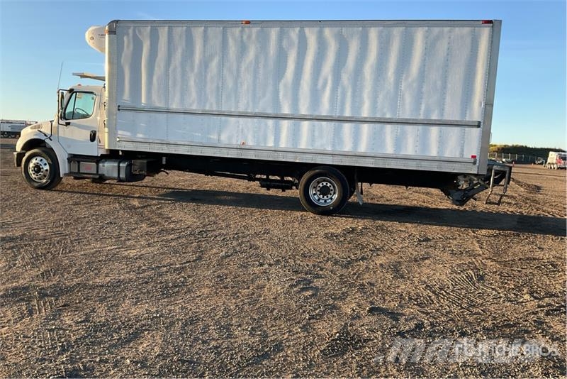 Freightliner M2 106 Temperature controlled trucks