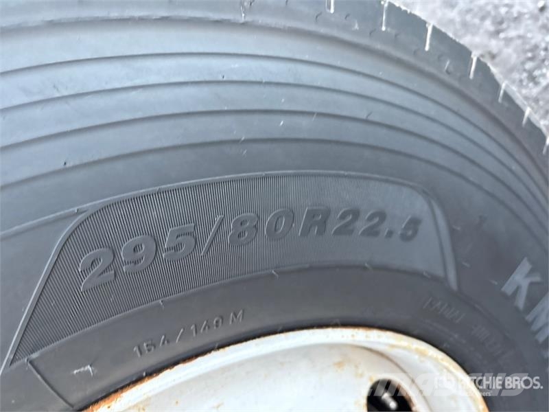 Freightliner M2 106 Kabine i unutrašnjost