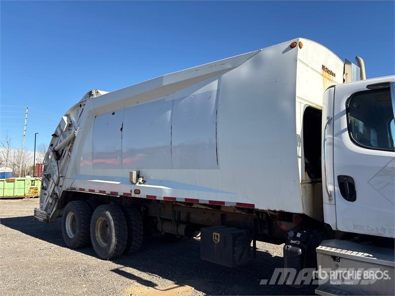 Freightliner M2 106 Απορριμματοφόρα