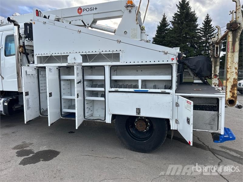 Freightliner M2 106 Auto košare