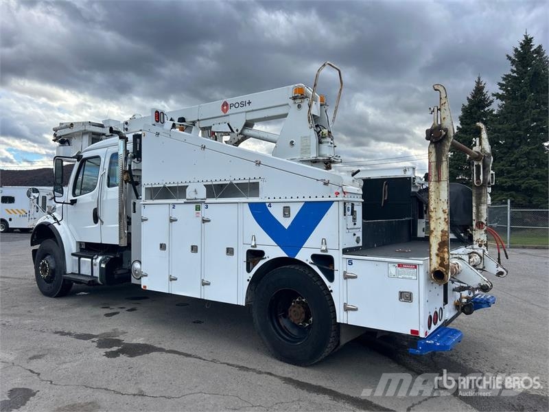 Freightliner M2 106 Truck mounted aerial platforms