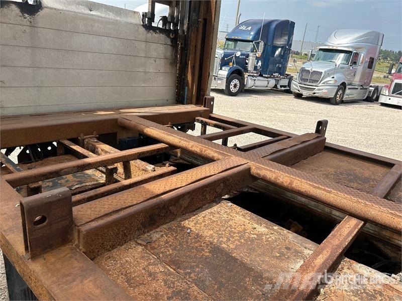 Freightliner M2 106 Other trucks