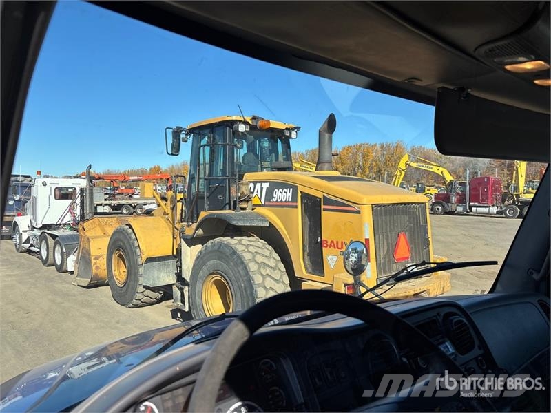 Freightliner M2 106 Kabine i unutrašnjost