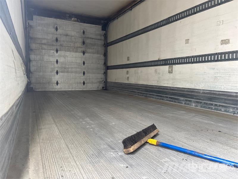 Freightliner M2 106 С температурен контрол