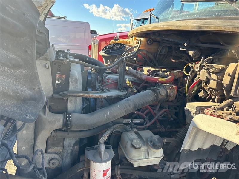 Freightliner M2 106 Kamioni za otpad