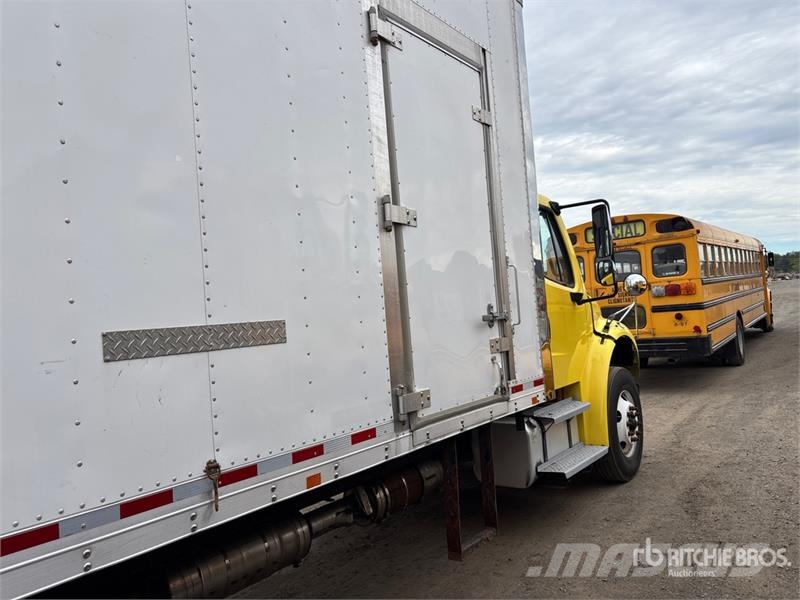 Freightliner M2 106 Skåpbilar Kyl/Frys/Värme