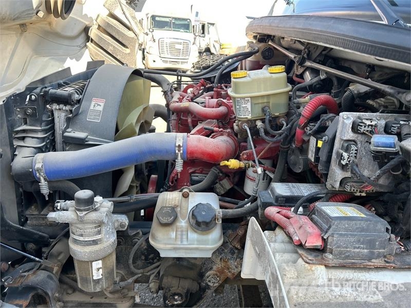 Freightliner M2 106 Recovery vehicles