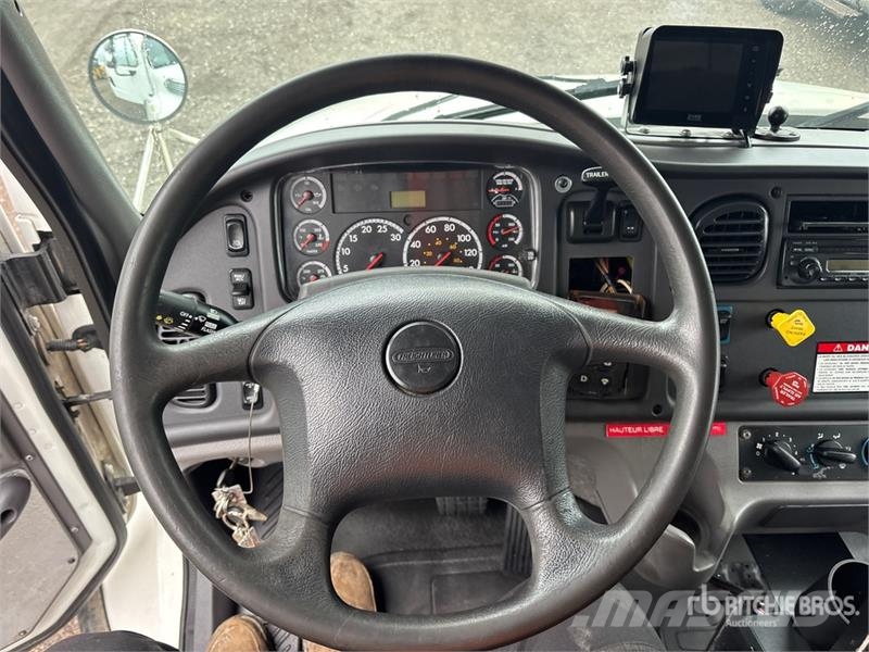 Freightliner M2 106 Truck mounted aerial platforms