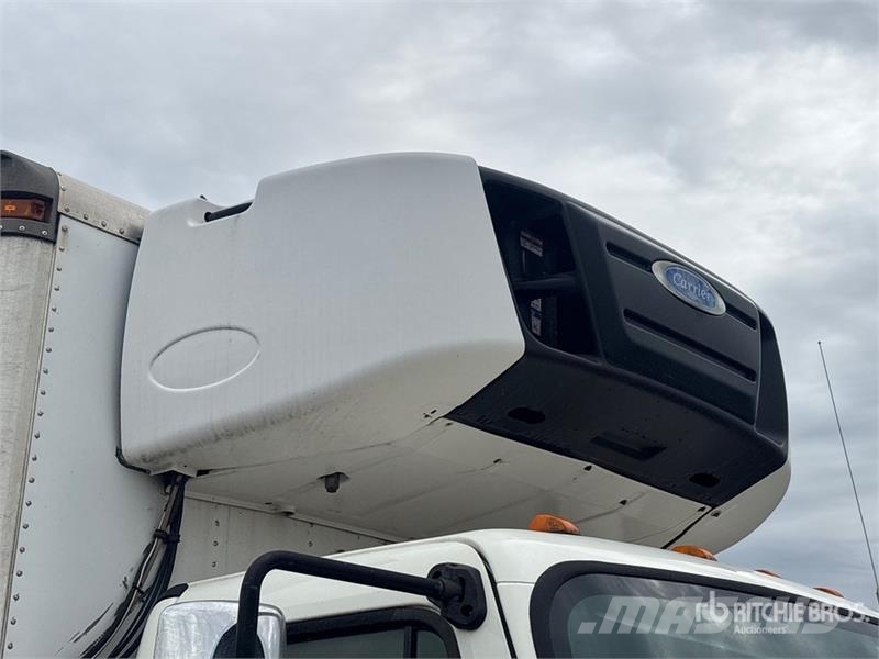 Freightliner M2 106 Рефрижератори