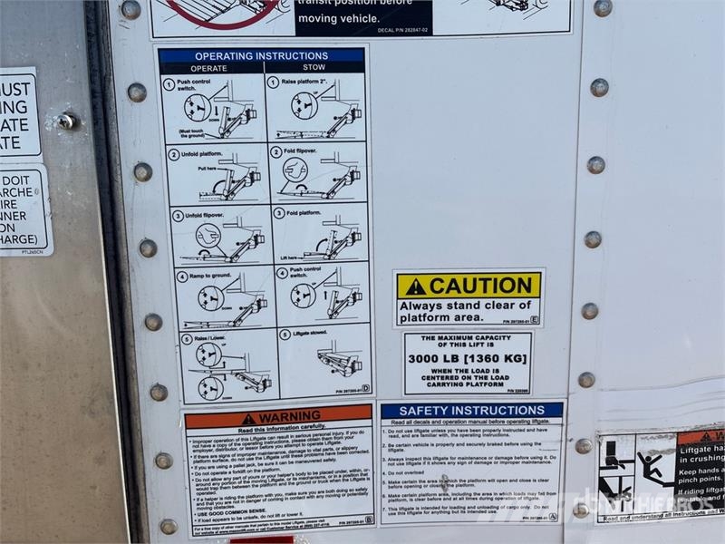 Freightliner M2 106 Temperature controlled trucks