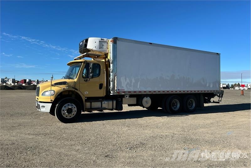 Freightliner M2 106 Kühlkoffer