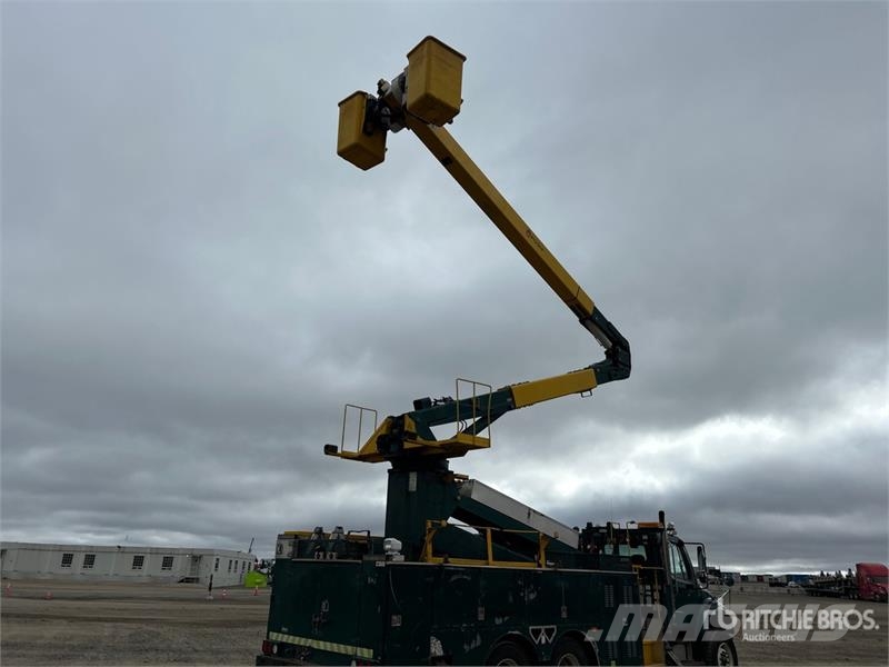 Freightliner M2 106 Auto korpe