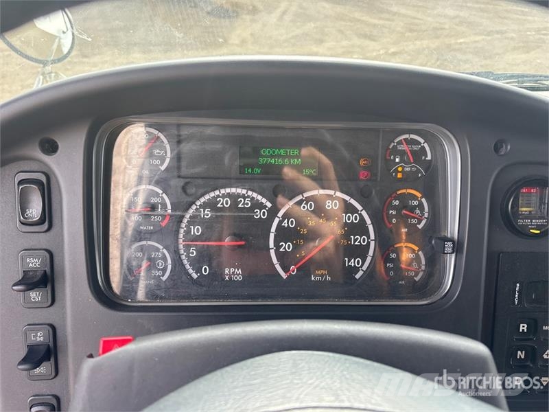 Freightliner M2 106 С температурен контрол