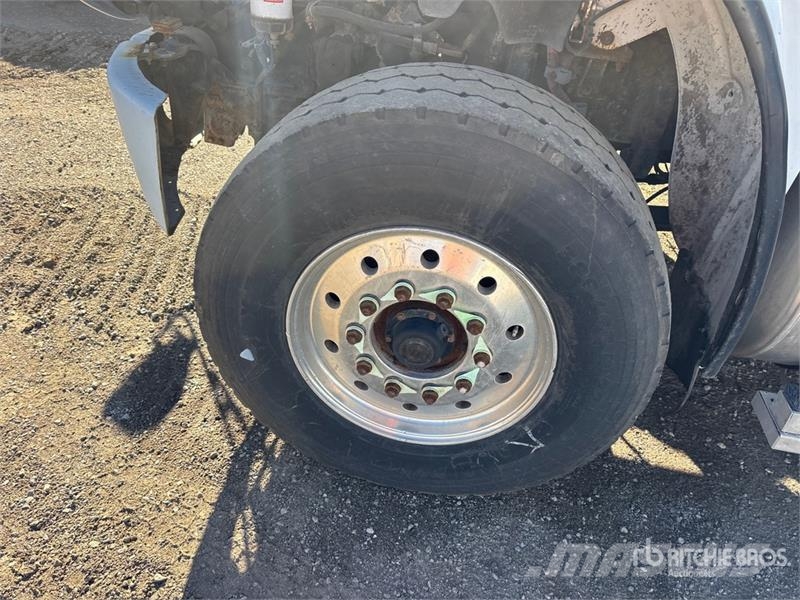 Freightliner M2 106 Kamioni za otpad