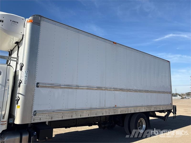Freightliner M2 106 Temperature controlled trucks