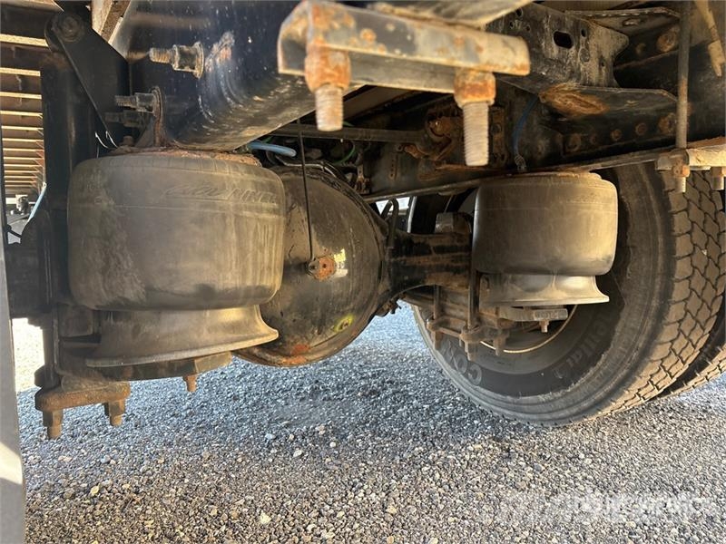 Freightliner M2 106 Temperature controlled trucks