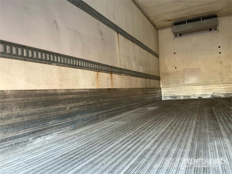 Freightliner M2 106 Грузовики-Рефрижераторы