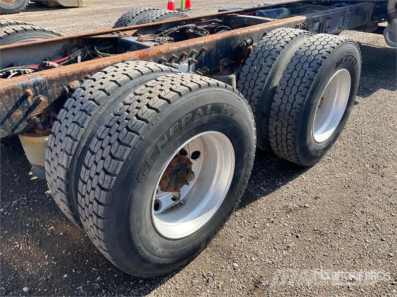 Freightliner M2 106 Kabine i unutrašnjost