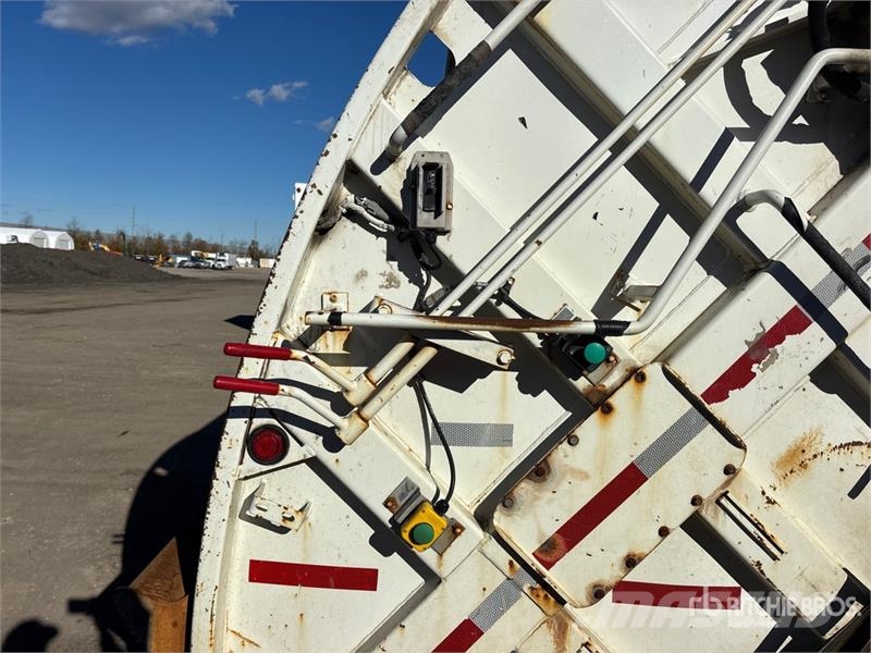 Freightliner M2 106 Kamioni za otpad