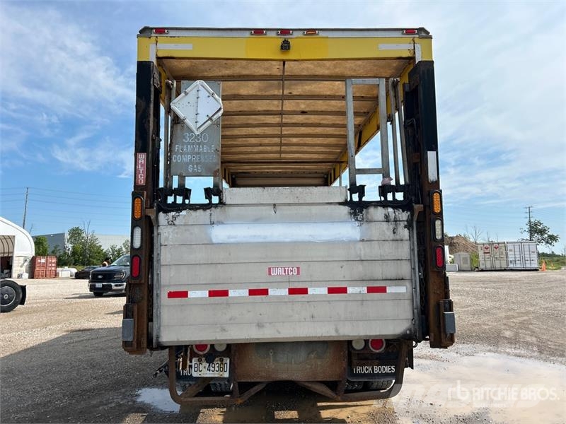 Freightliner M2 106 Other trucks