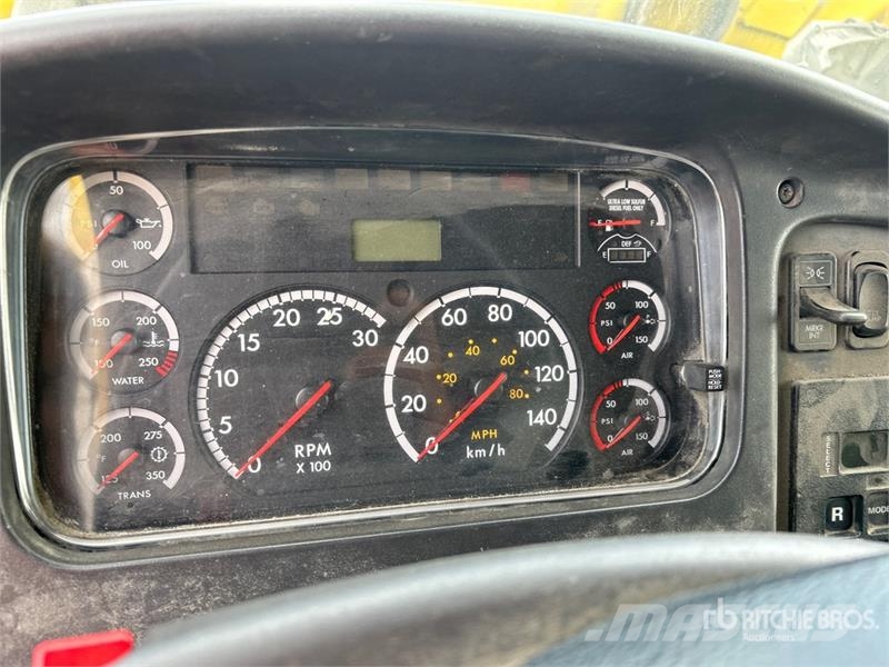 Freightliner M2 106 Other trucks