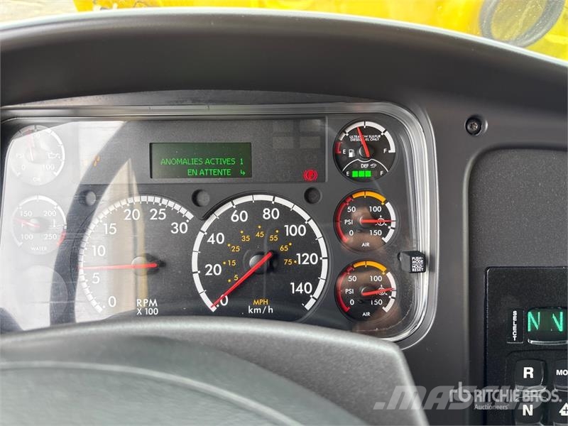 Freightliner M2 106 Skåpbilar Kyl/Frys/Värme