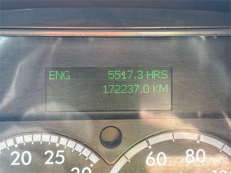 Freightliner M2 106 Kabine i unutrašnjost
