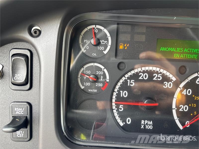 Freightliner M2 106 Skåpbilar Kyl/Frys/Värme
