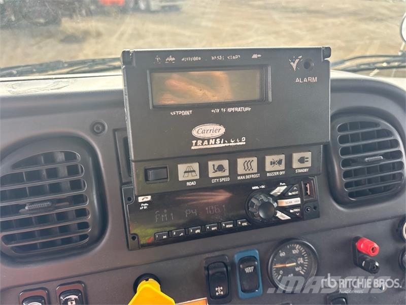 Freightliner M2 106 С температурен контрол