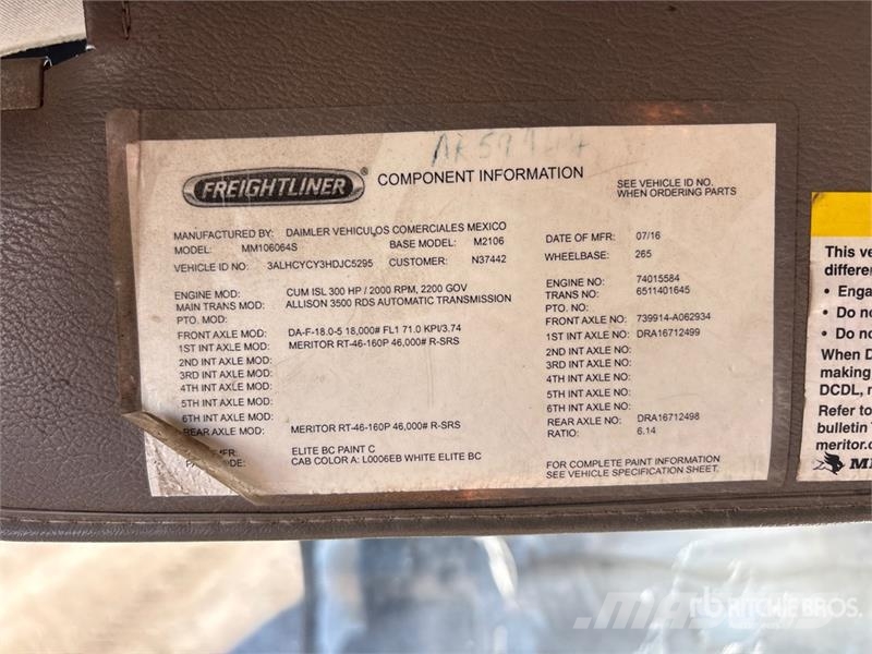 Freightliner M2 106 Kamioni za otpad