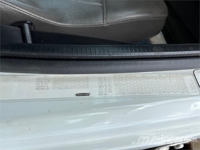 Freightliner M2 106 Kamioni za otpad