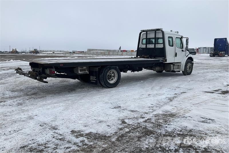 Freightliner M2 106 救援车