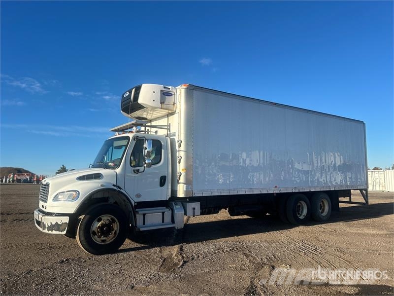 Freightliner M2 106 冷凍冷蔵車