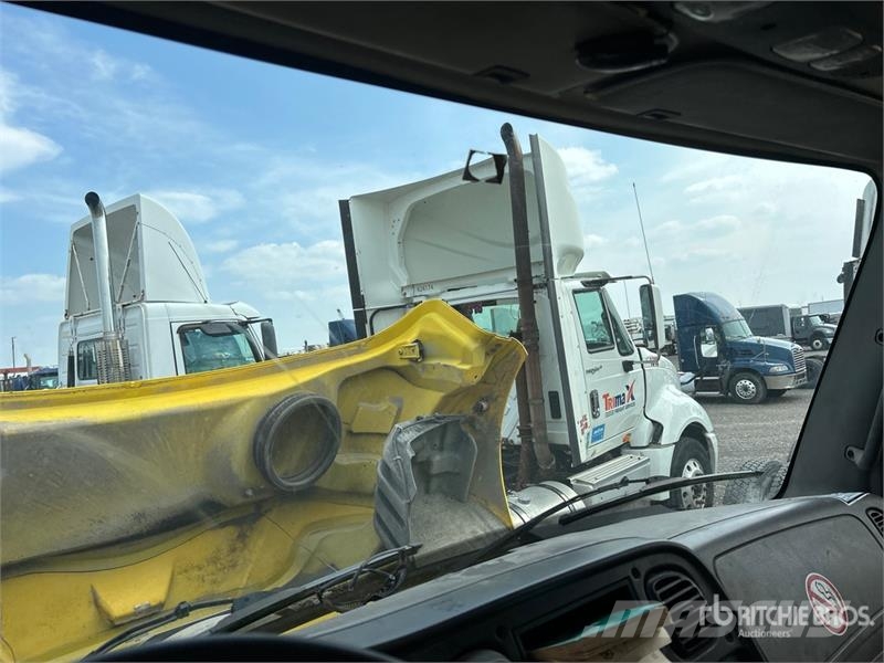 Freightliner M2 106 Other trucks