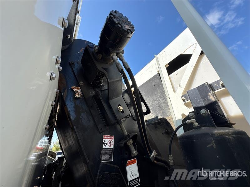 Freightliner M2 106 清掃車