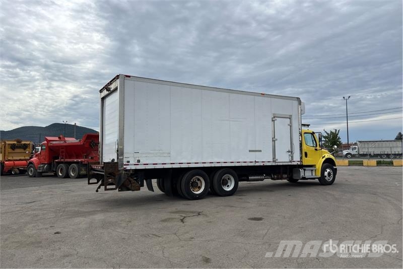 Freightliner M2 106 Skåpbilar Kyl/Frys/Värme