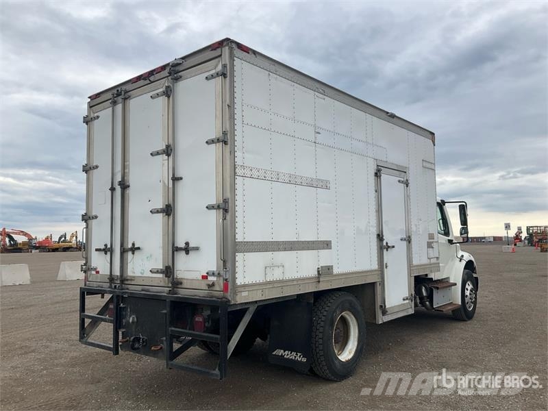 Freightliner M2 106 Kühlkoffer