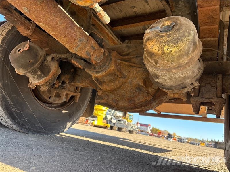 Freightliner M2 106 Pick up/Dropside