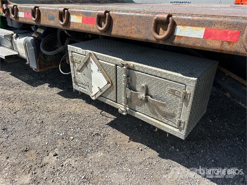 Freightliner M2 106 Hinausautot