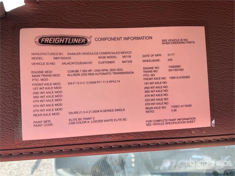 Freightliner M2 106 Kabine i unutrašnjost