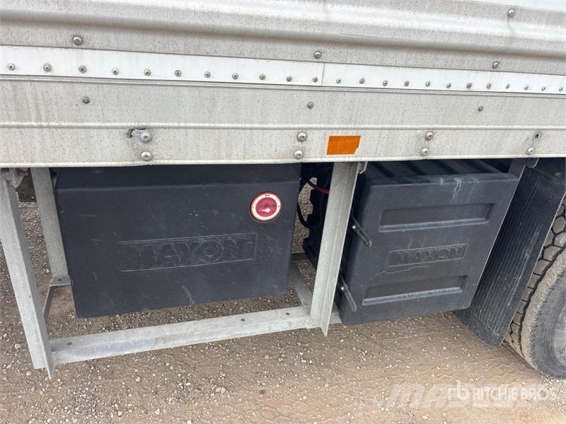Freightliner M2 106 С температурен контрол