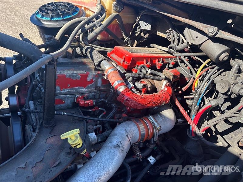 Freightliner M2 106 Liftdumperbilar