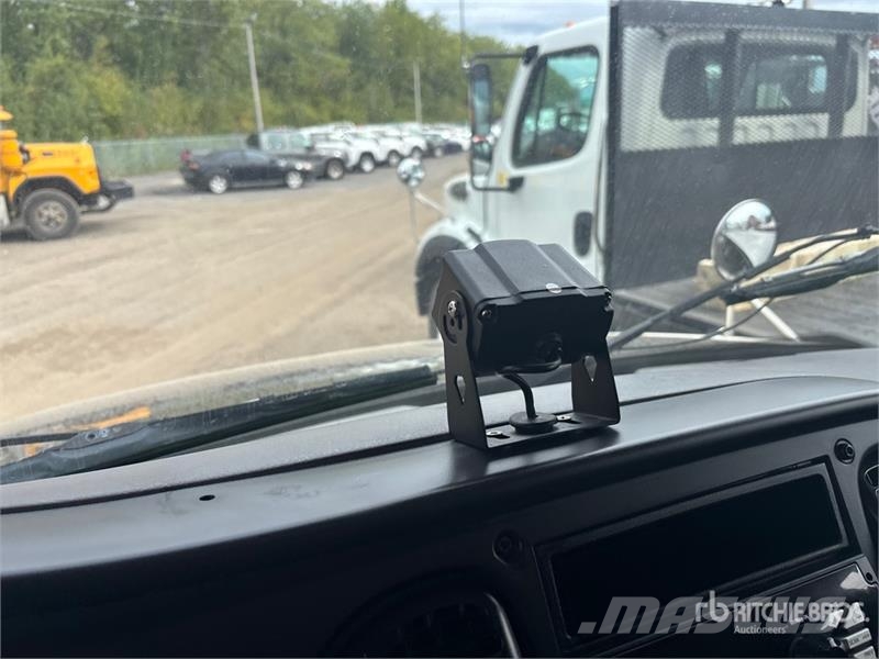 Freightliner M2 106 Camion dei rifiuti