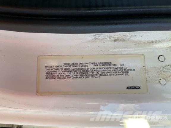 Freightliner M2 106 Грузовики-Рефрижераторы