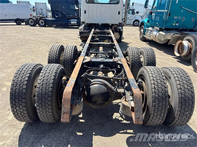 Freightliner M2 106 Cabinas e interior